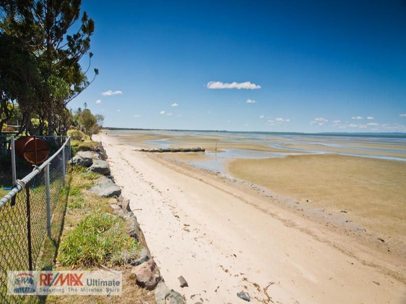 5A Biggs Avenue, Beachmere QLD 4510