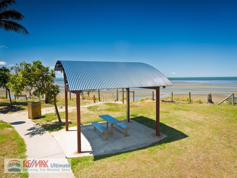 5A Biggs Avenue, Beachmere QLD 4510