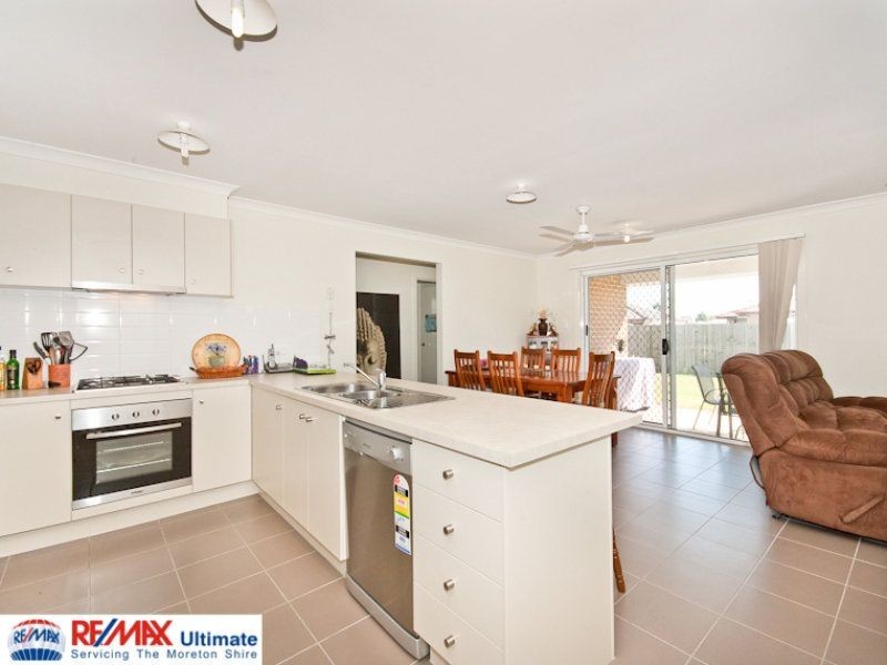 25 Dewdrop  Pl, Ningi QLD 4511