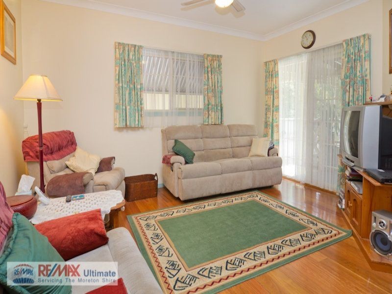 6 Elizabeth St, Beachmere QLD 4510