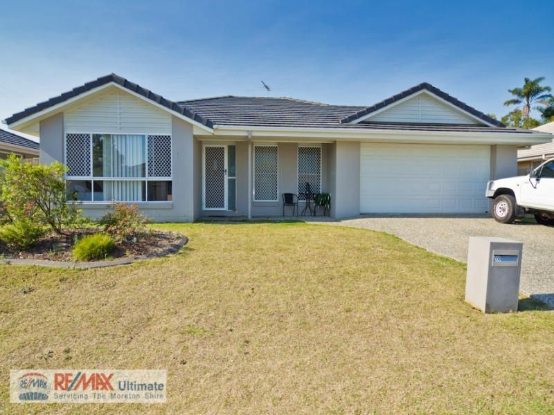 10 Adam Street, Beachmere QLD 4510