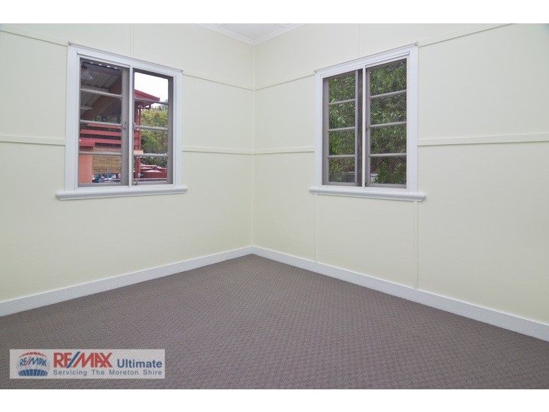 19 Patrick Street, Beachmere QLD 4510