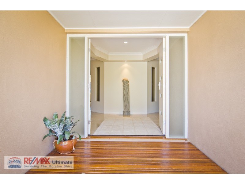 10 Cavanagh Place, Ningi QLD 4511