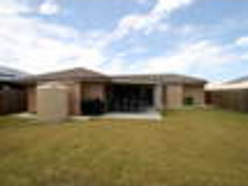 7  Burns Parade, Kallangur QLD 4503