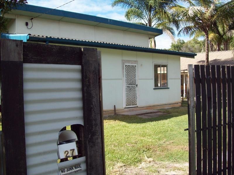 27 Moreton Terrace, Beachmere QLD 4510