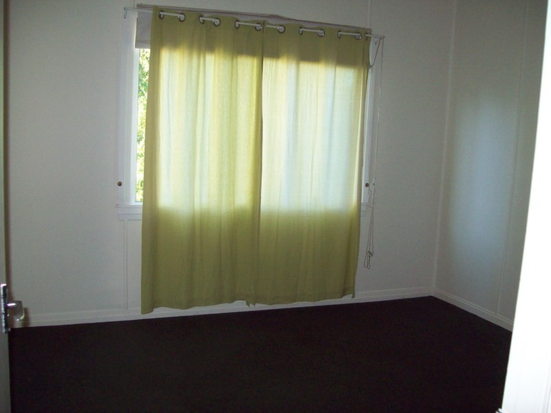 27 Moreton Terrace, Beachmere QLD 4510