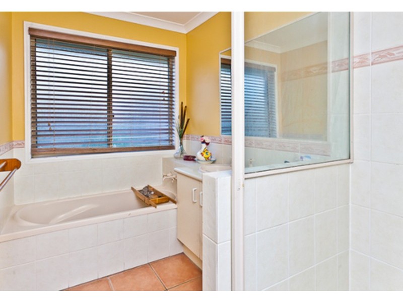 6 Duckwood Court, Elimbah QLD 4516