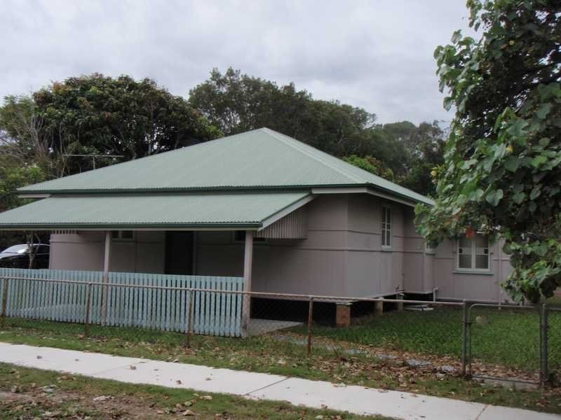 89  Biggs Avenue, Beachmere QLD 4510