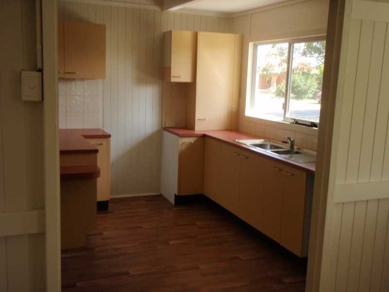 89  Biggs Avenue, Beachmere QLD 4510