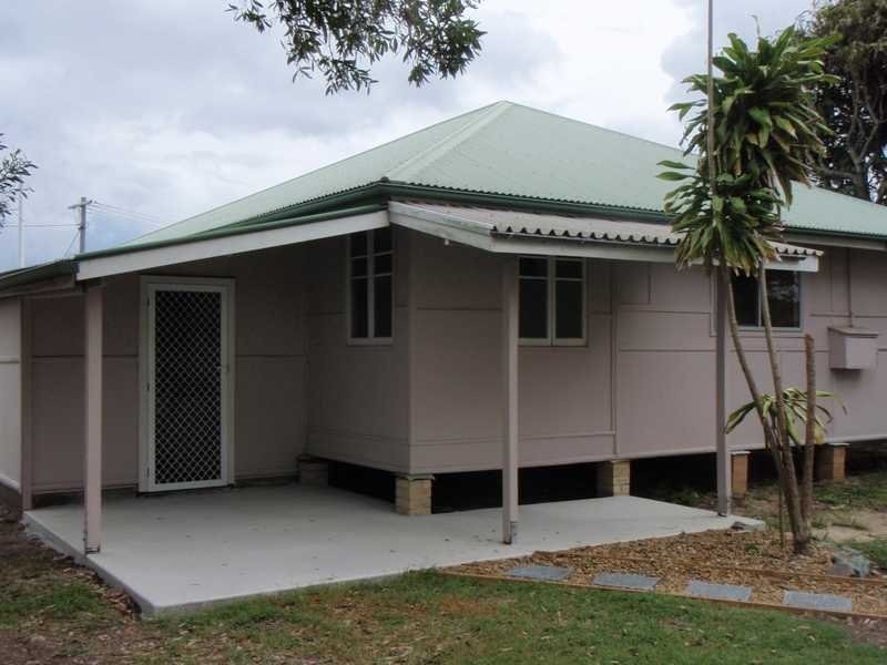 89  Biggs Avenue, Beachmere QLD 4510