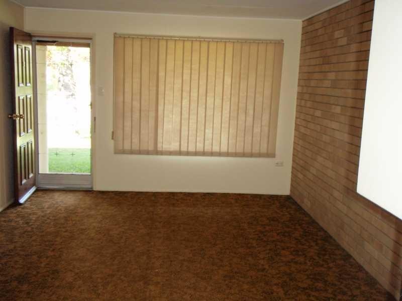 1/64 Coronation Avenue, Beachmere QLD 4510