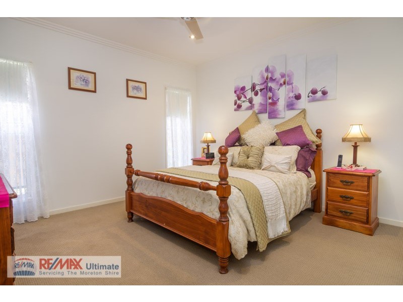 9 Sandheath Place, Ningi QLD 4511