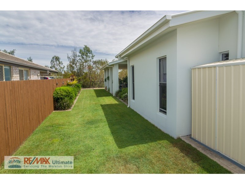 9 Sandheath Place, Ningi QLD 4511
