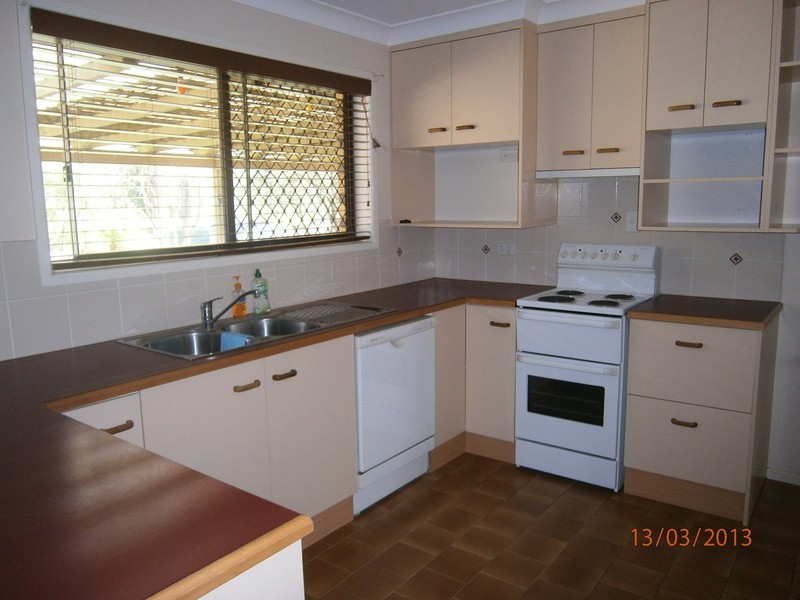 10 Graham Road, Morayfield QLD 4506
