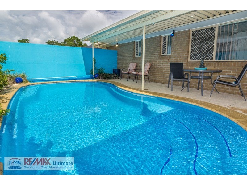 312 Bestmann Road, Sandstone Point QLD 4511