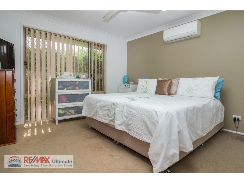 312 Bestmann Road, Sandstone Point QLD 4511