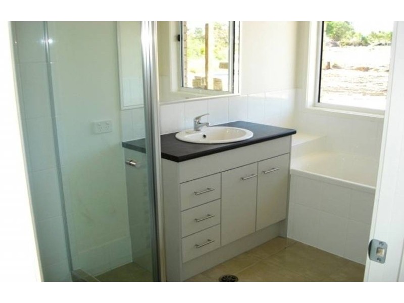 2 Kentia Court, Morayfield QLD 4506