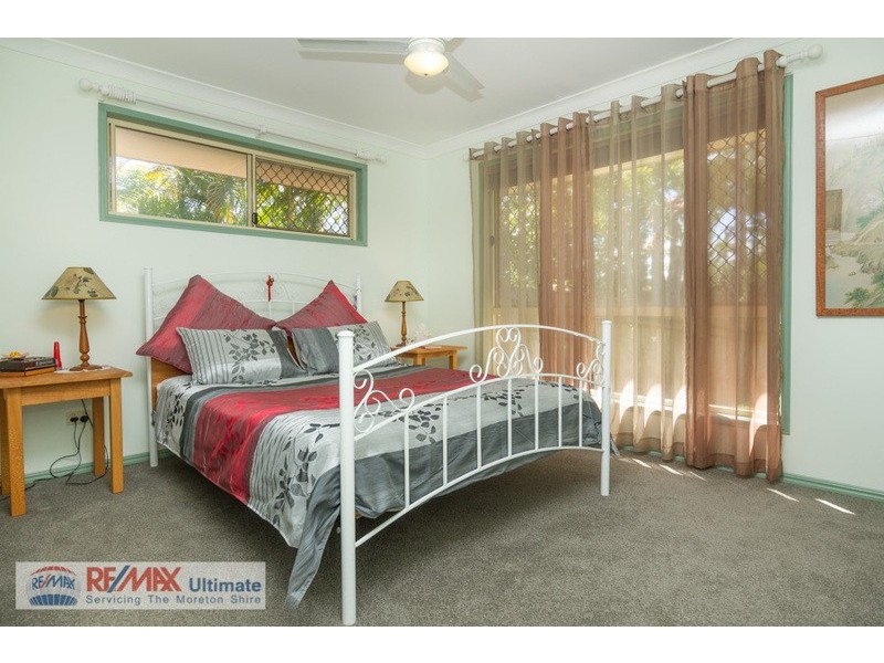 19 Intrepid Court, Beachmere QLD 4510