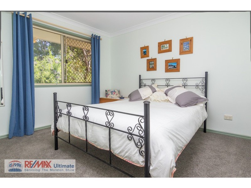 19 Intrepid Court, Beachmere QLD 4510