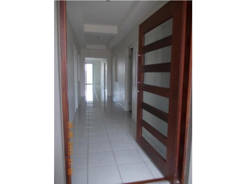 44 Menara Circuit, North Lakes QLD 4509