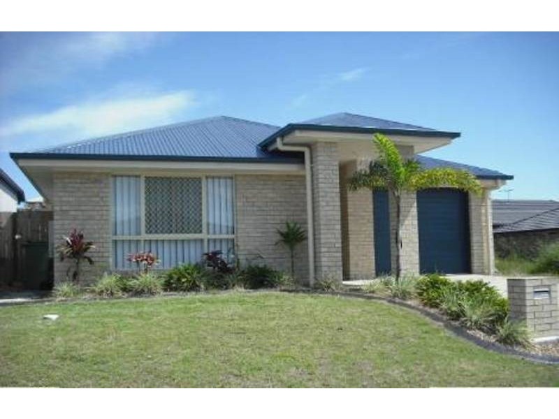 7 Chase Crescent, North Lakes QLD 4509