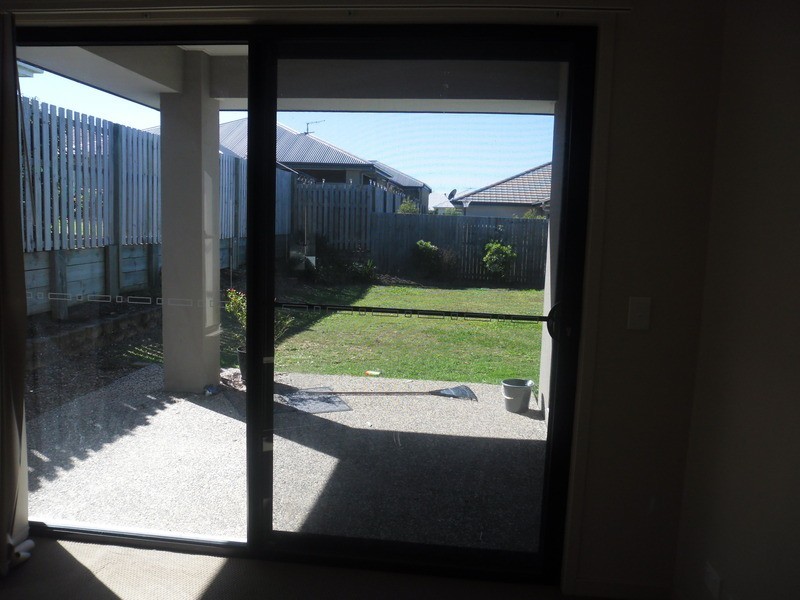 1/4 Player Street, North Lakes QLD 4509