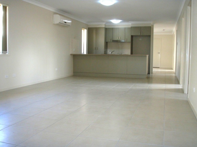 26 Jones Street, Rothwell QLD 4022