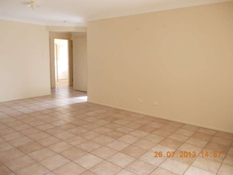 22 Columbia Drive, Beachmere QLD 4510