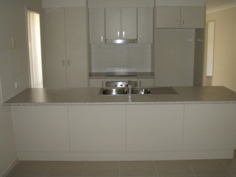 36 Waterlilly Court, Rothwell QLD 4022