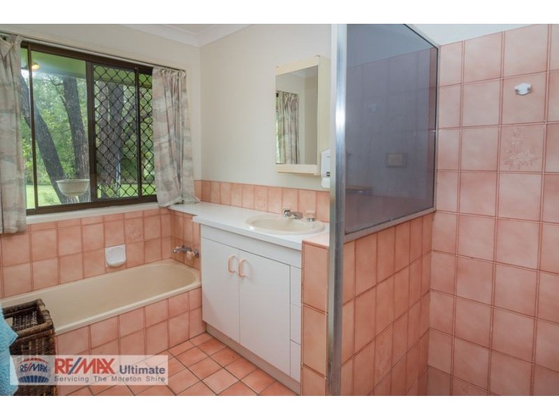 17 Old North Coast Road, Beerburrum QLD 4517