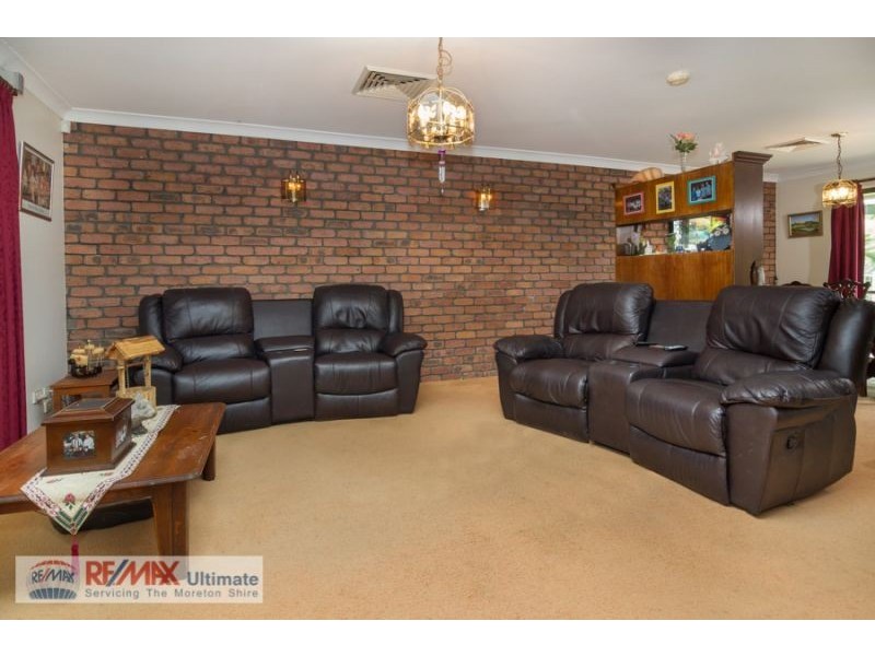 17 Old North Coast Road, Beerburrum QLD 4517