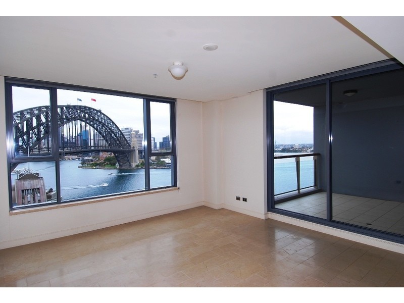 1307/2 Dind Street, Milsons Point NSW 2061