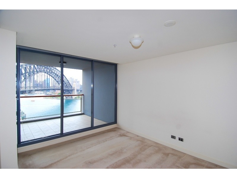 1307/2 Dind Street, Milsons Point NSW 2061