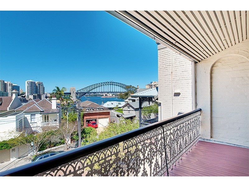 6 Waiwera Street, Mcmahons Point NSW 2060