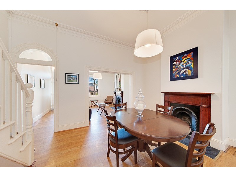 6 Waiwera Street, Mcmahons Point NSW 2060