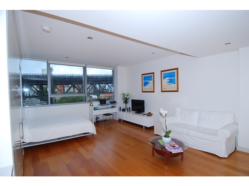 21/7 Northcliff Street, Milsons Point NSW 2061