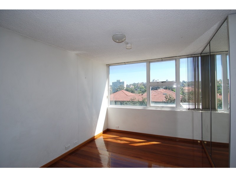 18/143 Kurraba Road, Neutral Bay NSW 2089