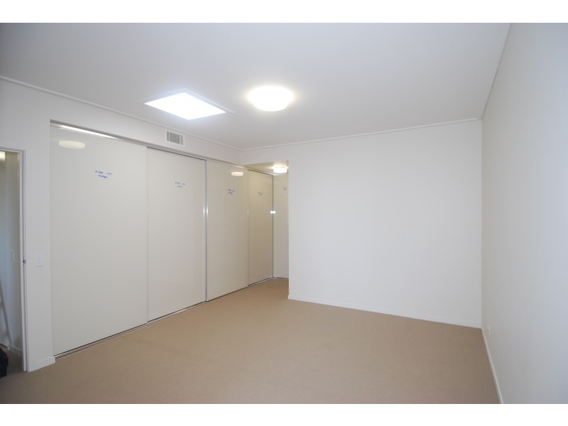 6503/1 Nield Avenue, Greenwich NSW 2065