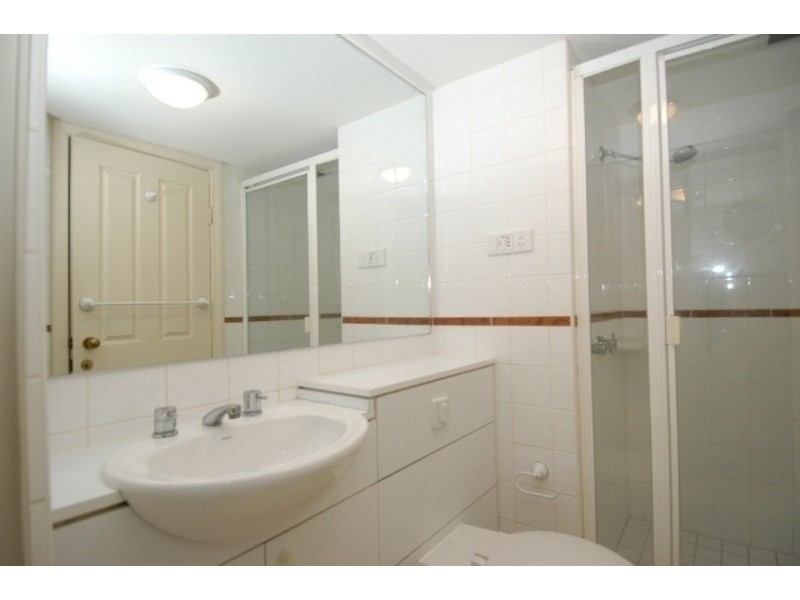908/12 Glen Street, Milsons Point NSW 2061