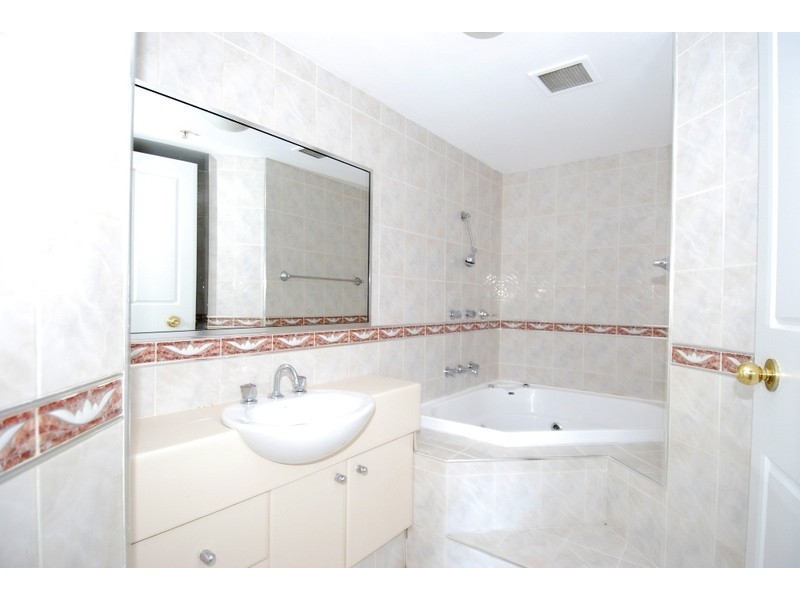 203/38 Alfred Street, Milsons Point NSW 2061