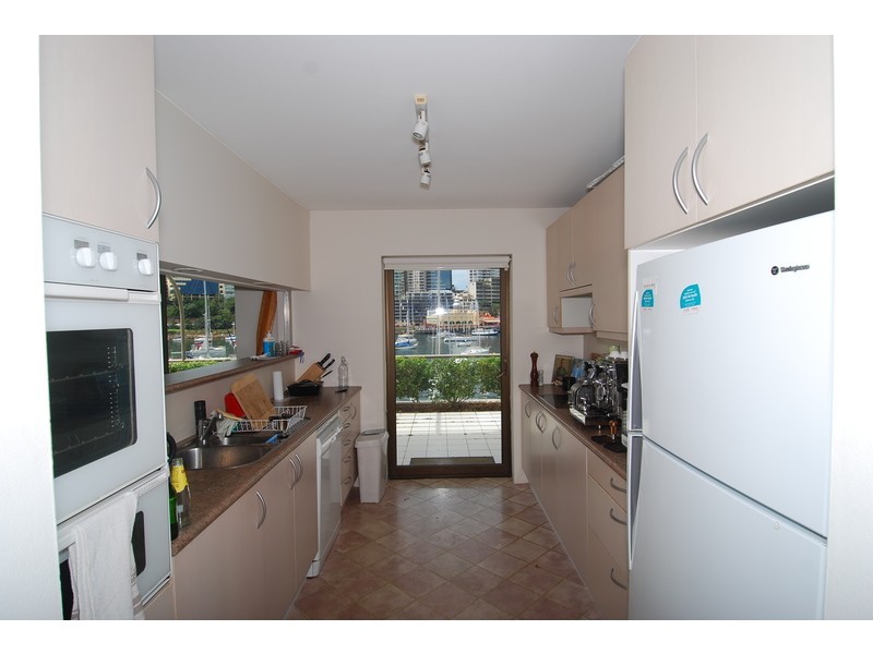 9/33 East Crescent Street, Mcmahons Point NSW 2060