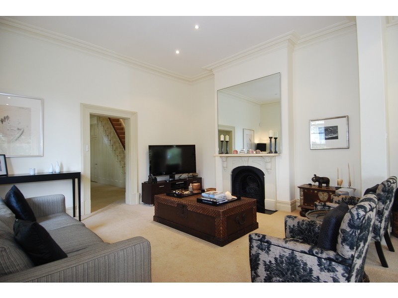 60 Upper Pitt Street, Kirribilli NSW 2061