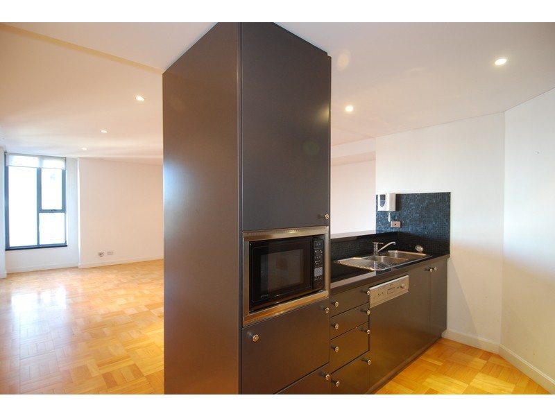 1103/2 Dind Street, Milsons Point NSW 2061