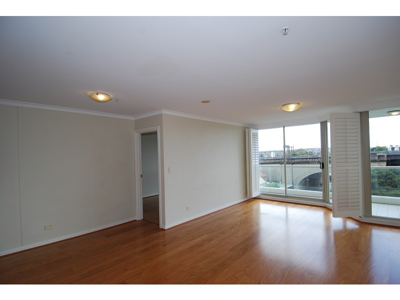 702/38 Alfred Street, Milsons Point NSW 2061