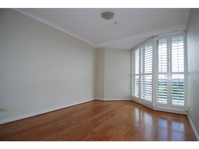 702/38 Alfred Street, Milsons Point NSW 2061