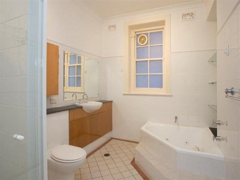 1/11 Shell Cove Road, Neutral Bay NSW 2089