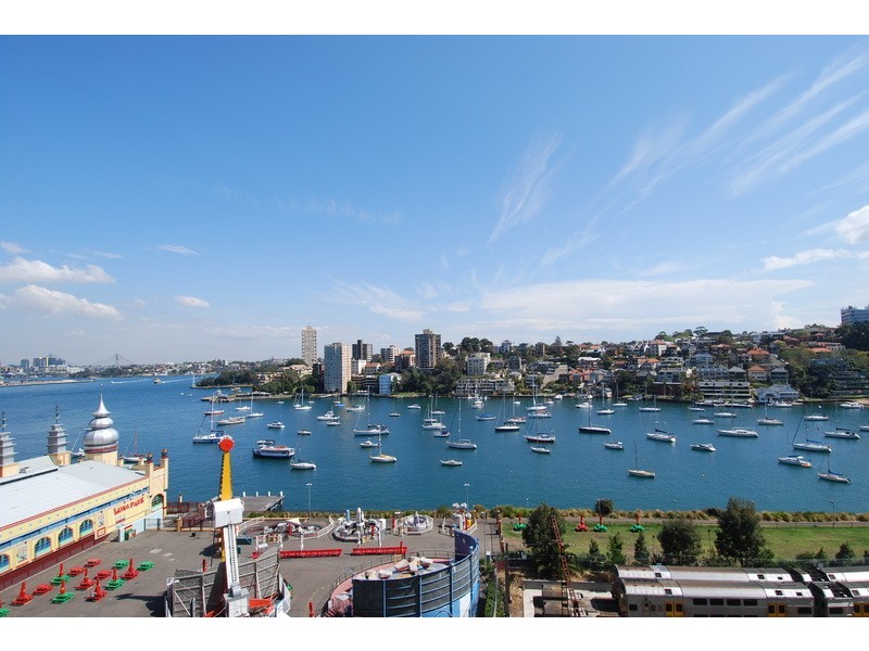 702/12 Glen Street, Milsons Point NSW 2061