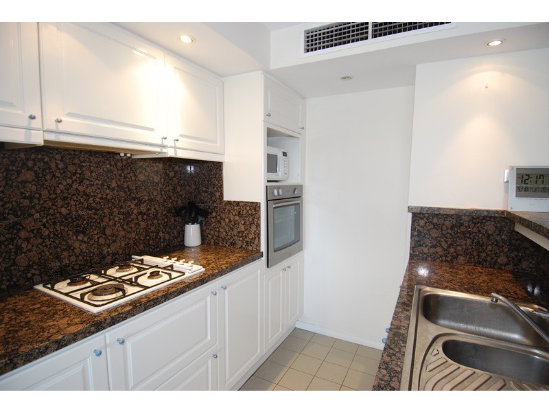 702/12 Glen Street, Milsons Point NSW 2061