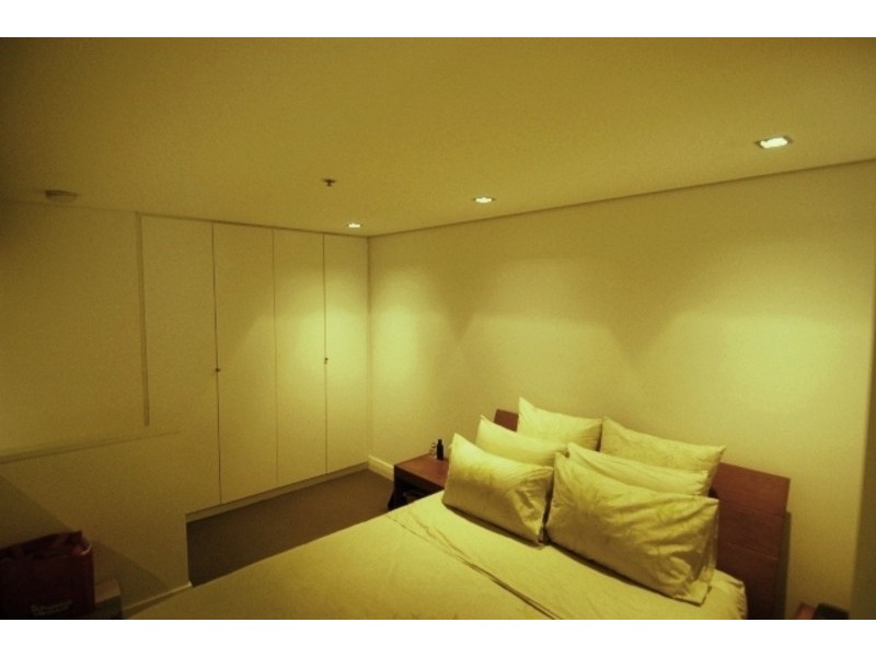 806/8 Glen Street, Milsons Point NSW 2061