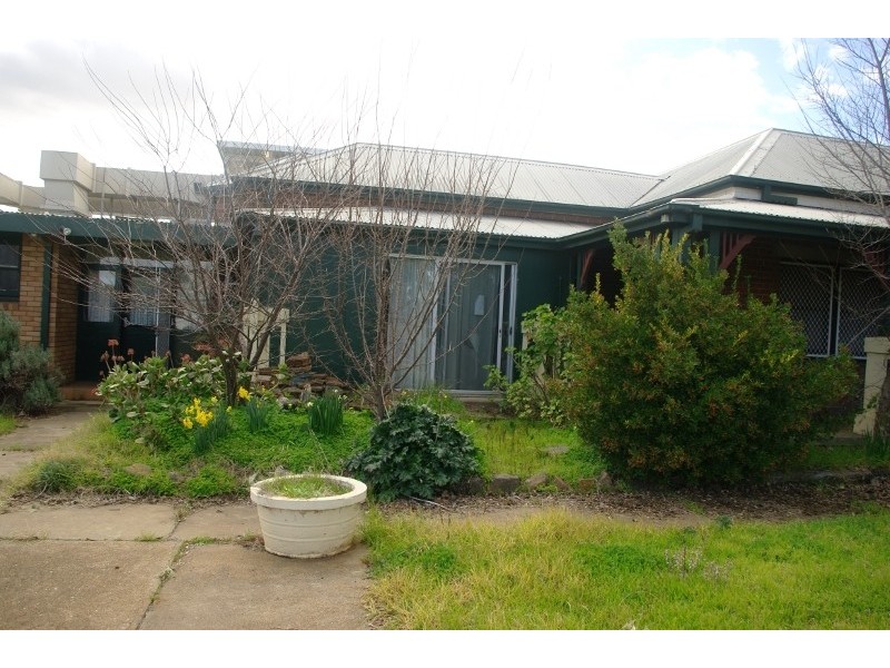 92-94 Warne Street, Wellington NSW 2820